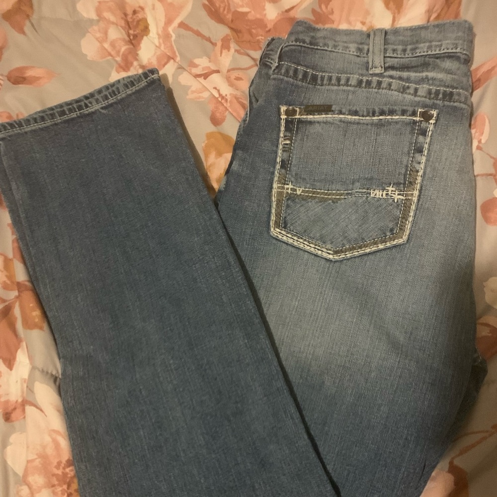 Mens Ariat Jeans . Size 38x36 . Traditional relaxed bootcut. Like new